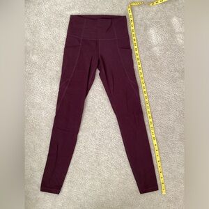 Athleta Salutation Stash (pocketed) Leggings